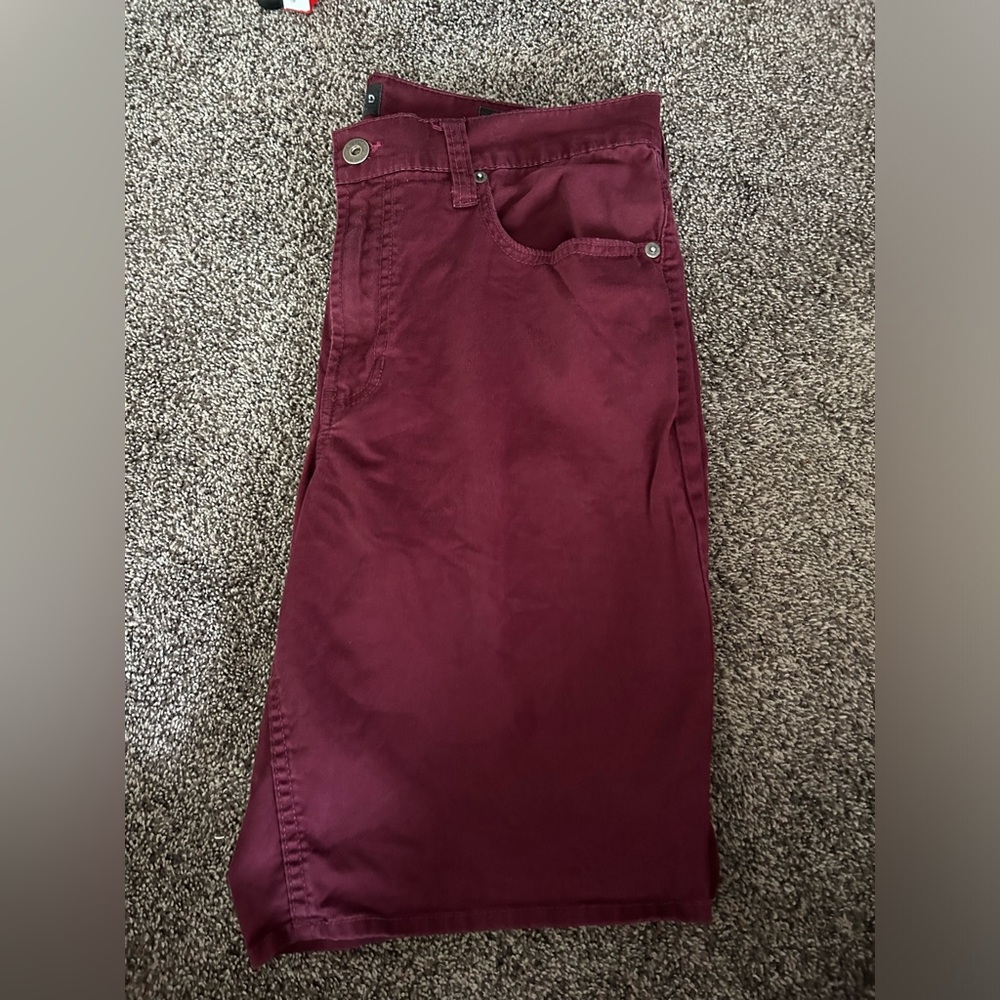Bullhead shorts size 34